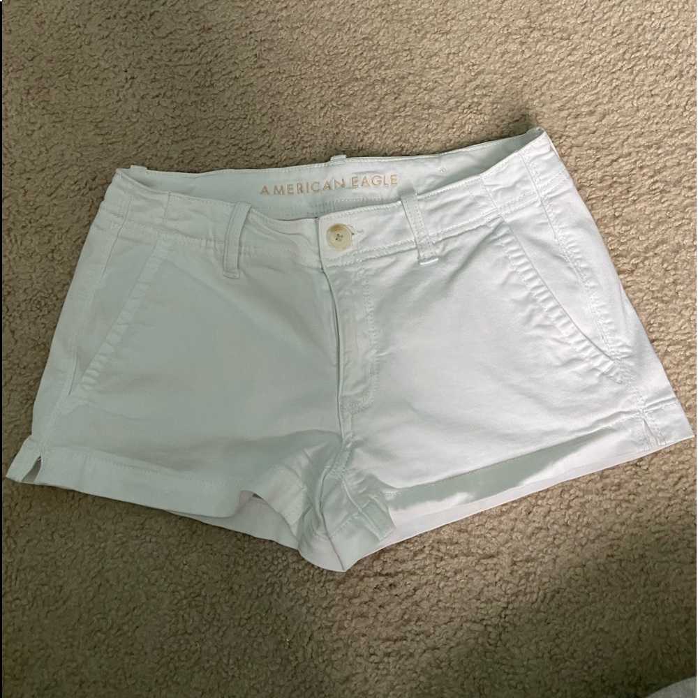 White American Eagle shortie shorts